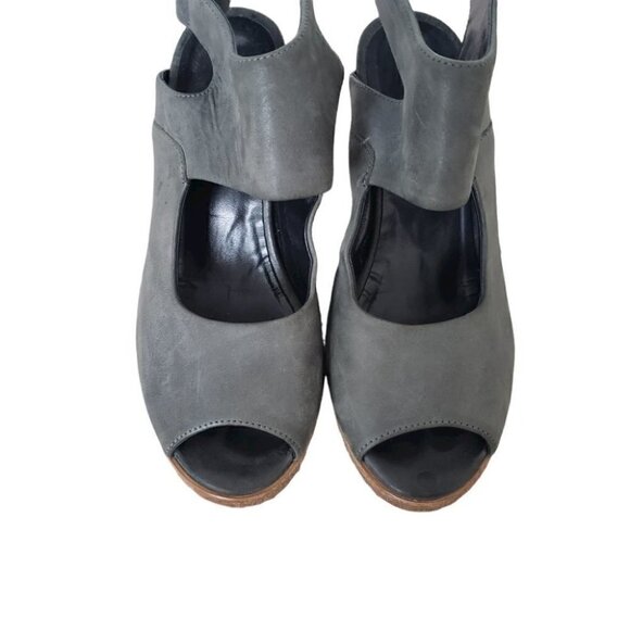 Zeha Berlin gray nubuck leather peep toe ankle strap heeled sandals - Picture 7 of 11